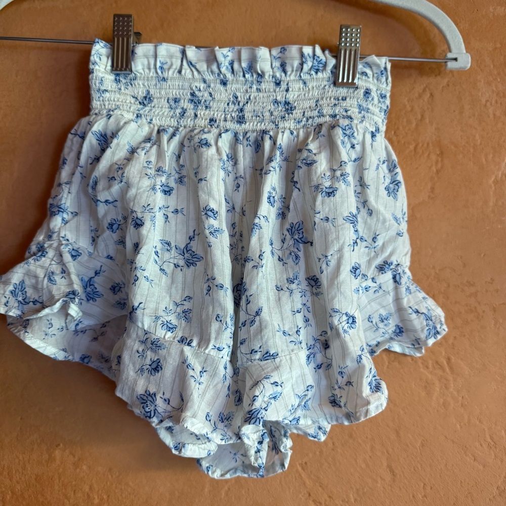 Anthropologie Cottagecore Floral Smocked Ruffle Shorts Blue White Prairie XXS